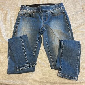 Maurice’s size XS Regular skinny jeans/jeggings